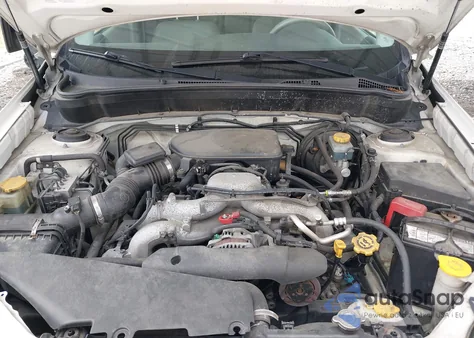 2010 Subaru Forester 2.5X Premium z USA, uszkodzony, nr VIN JF2SH6CC2AH909047